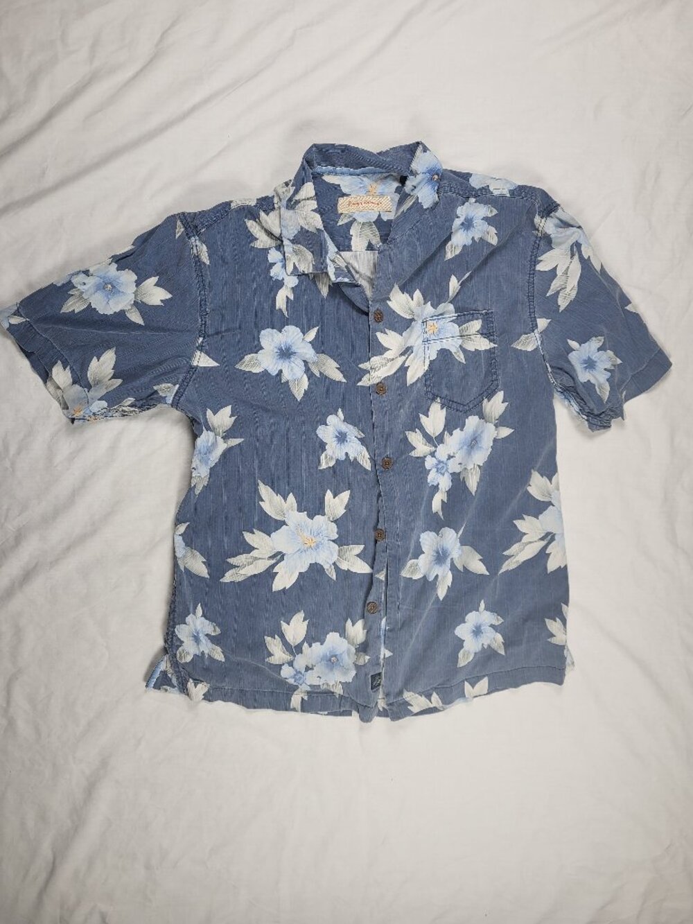 Tommy Bahama Shirt Men's Large Silk Floral Hawaiian Blue Vacation Beach Travel